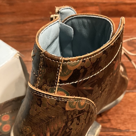 IClouds printed lace up ankle boots - Picture 5 of 14